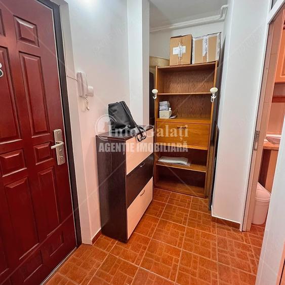 Garsonieră decomandată în Faleză