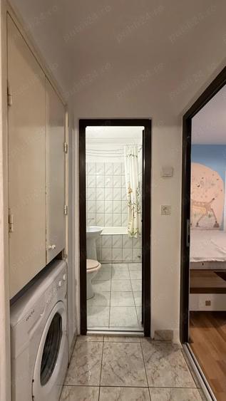 Apartament cu 2 camere decomandat în Republicii