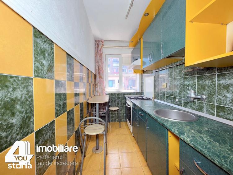 Apartament cu 2 camere semidecomandat în Aradul Nou