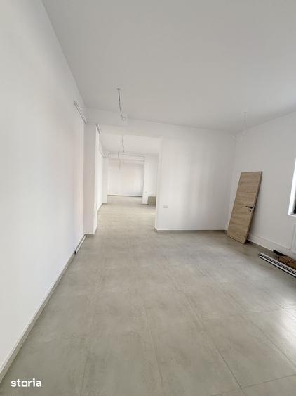 Spațiu comercial, de 142 mp, în Chiajna