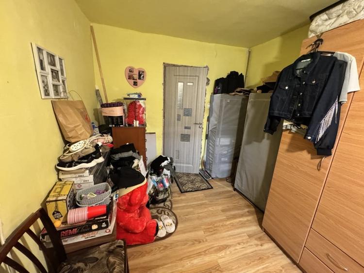 Apartament cu 3 camere decomandat, mobilat în Gării