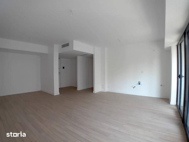 Apartament cu 3 camere în 13 Septembrie