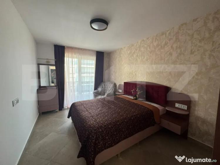 Apartament cu 4 camere semidecomandat în Central