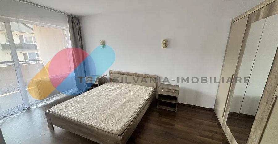 Apartament 3 camere, 2 balcoane, zona Terra - 5