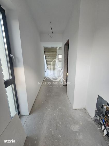 Casă cu 4 camere cu Teren 202 Mp în Palazu Mare