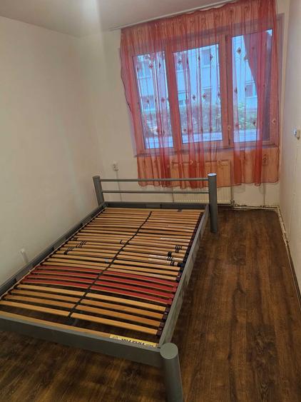 Apartament cu 2 camere semidecomandat în Micro 14