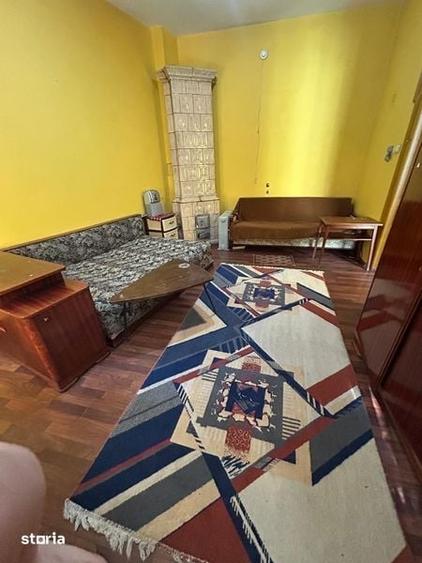 Casă cu 4 camere cu Teren 100 Mp în Central