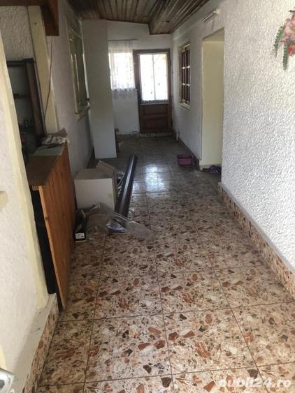 Casă cu 4 camere cu Teren 200 Mp în Central