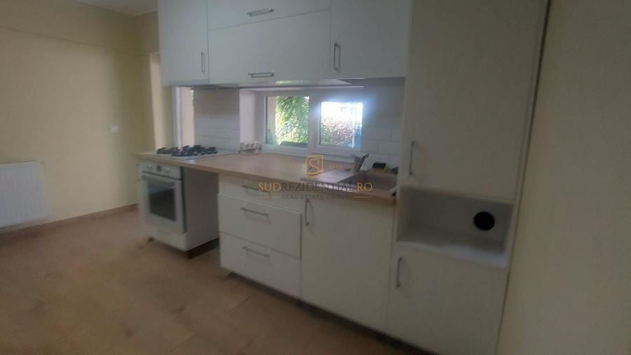 Duplex cu 3 camere cu Canalizare în Berceni