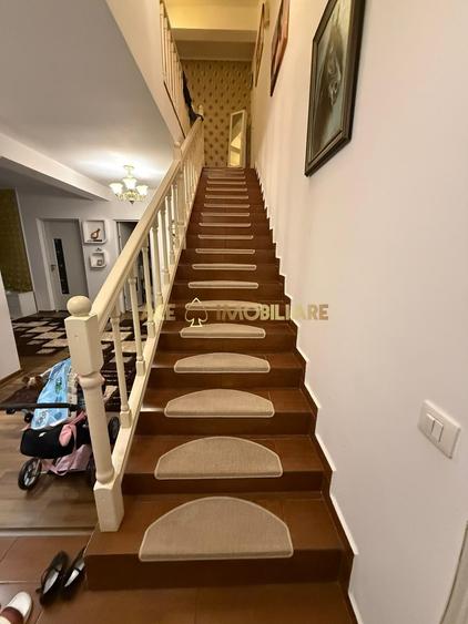 Duplex cu 6 camere cu Teren 350 Mp în Berceni