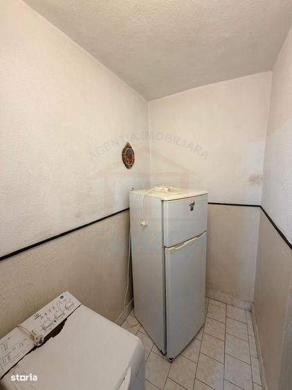 Apartament cu 2 camere decomandat în Sârbi