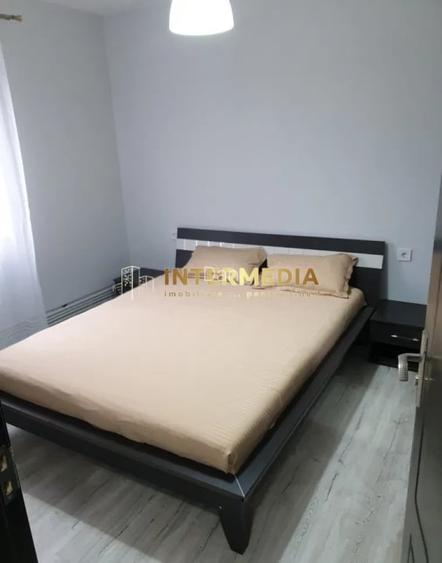 Apartament 3 camere Etaj 1 Cetate Cloșca – Renovat Utilat Mobilat