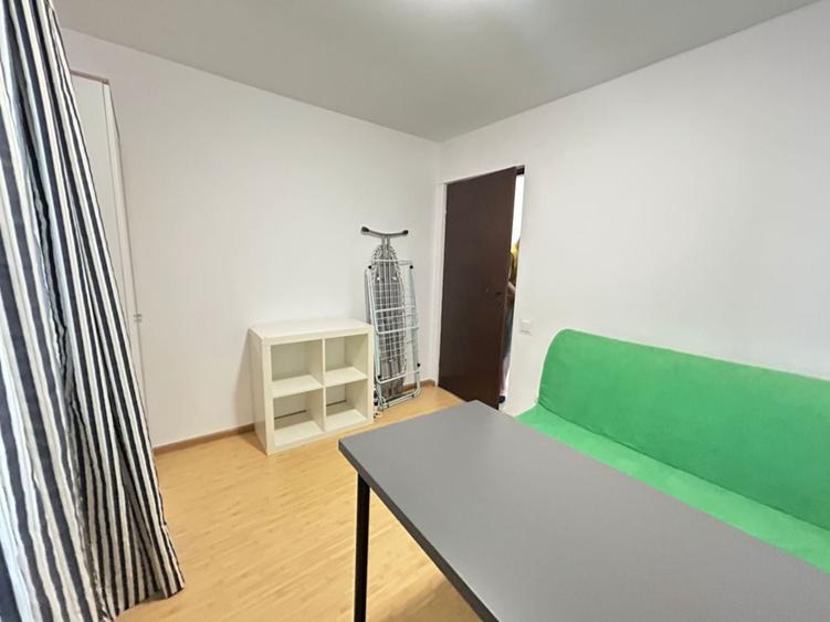 Apartament cu 3 camere decomandat, mobilat în Băneasa