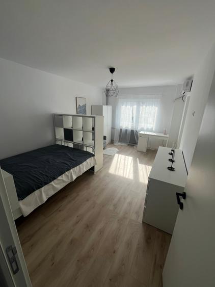 Garsonieră decomandată în Tineretului