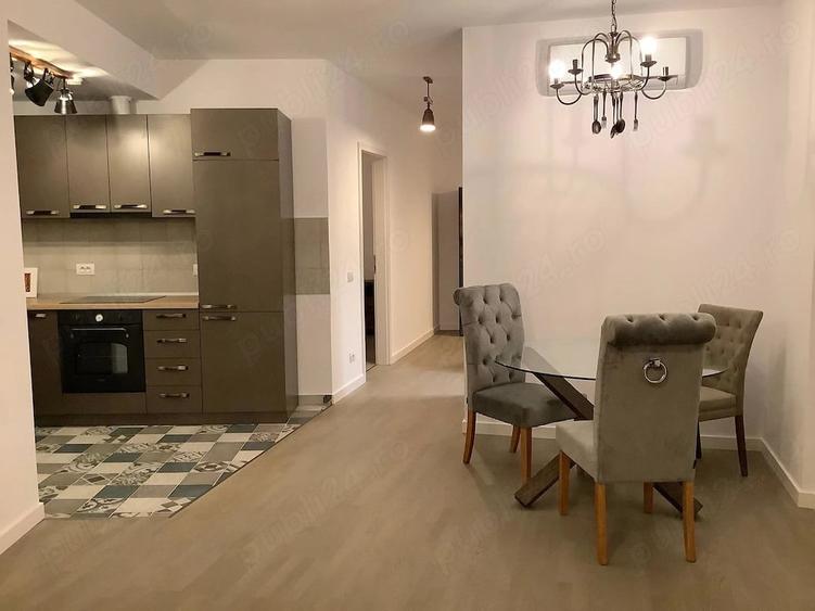 Apartament cu 2 camere decomandat în Exterior Vest