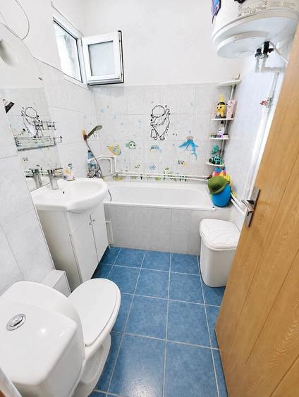 Apartament cu 2 camere semidecomandat în Titan