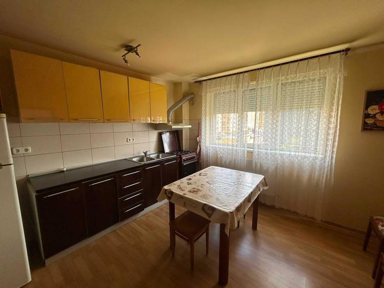 Garsonieră semidecomandată în Central