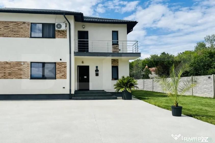 Casă cu 3 camere cu Teren 464 Mp în Central