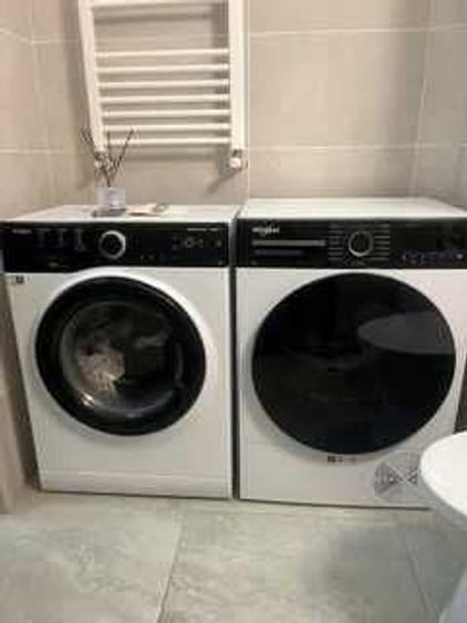 Apartament cu 2 camere semidecomandat în Berceni