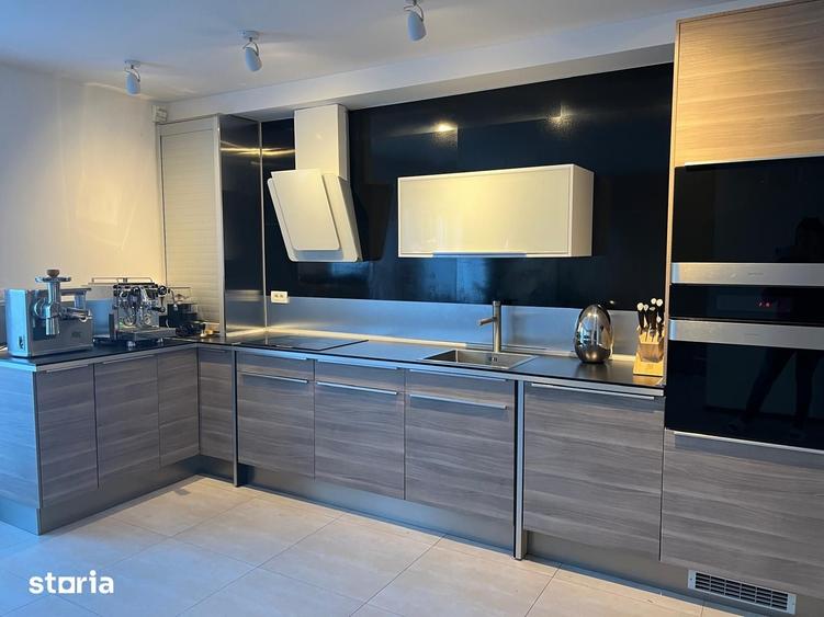 Casă cu 4 camere cu Teren 200 Mp în Grădiște