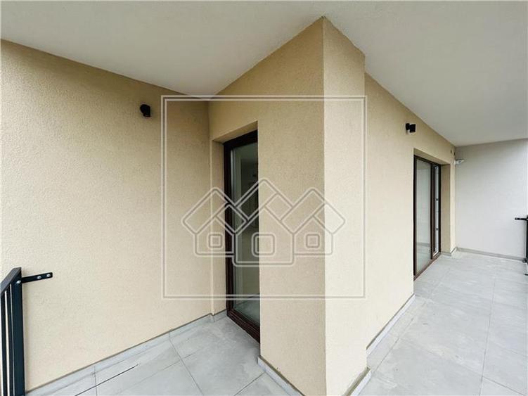 Apartament 3 camere, 2 balcoane, bloc nou, zona buna - 19