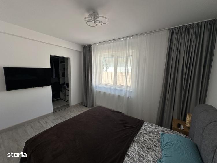 Casă cu 4 camere cu Teren 340 Mp în Central