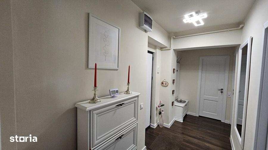 Apartament cu 2 camere decomandat în Democrației