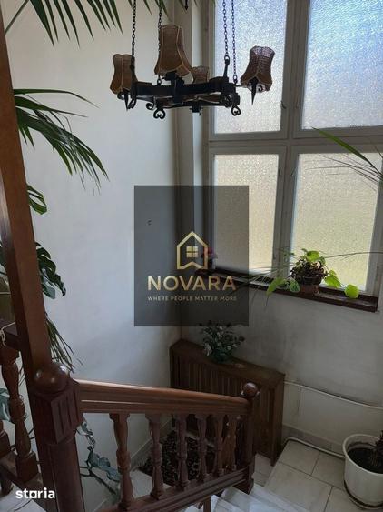 Casă cu 5 camere cu Teren 600 Mp în Iorga