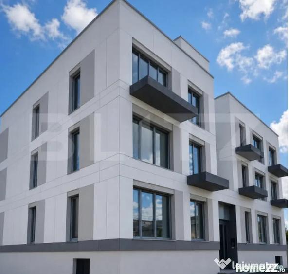 Apartament cu 4 camere semidecomandat în Europa