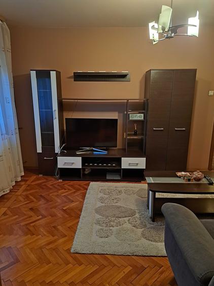 Apartament cu 2 camere semidecomandat în Spitalul Județean