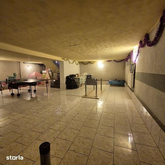 Casă cu 5 camere cu Teren 814 Mp în Sânnicolau Mic