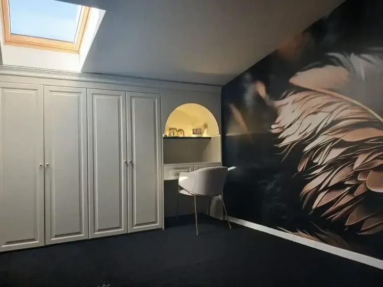 Duplex cu 4 camere cu Canalizare în Nord-Vest
