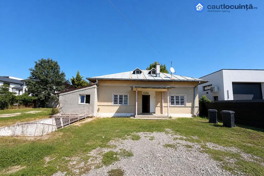 Casă cu 9 camere cu Teren 1500 Mp în Otopeni