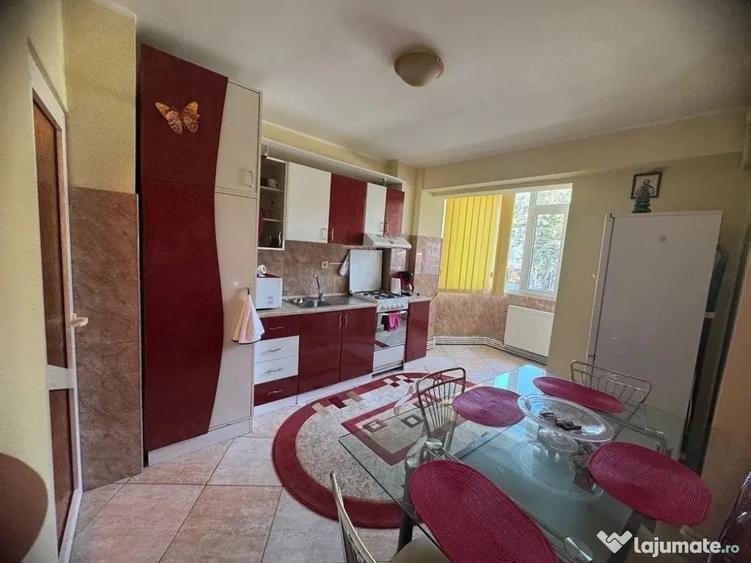 Apartament cu 2 camere decomandat în Siderurgiștilor