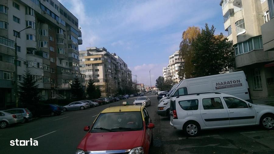Spațiu comercial, de 23 mp, în Frații Golești