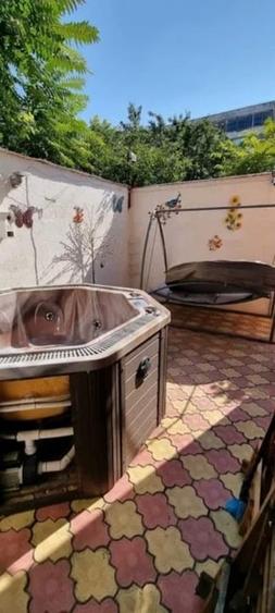 Casă individuală cu 5 camere cu Teren 120 Mp în Floreasca
