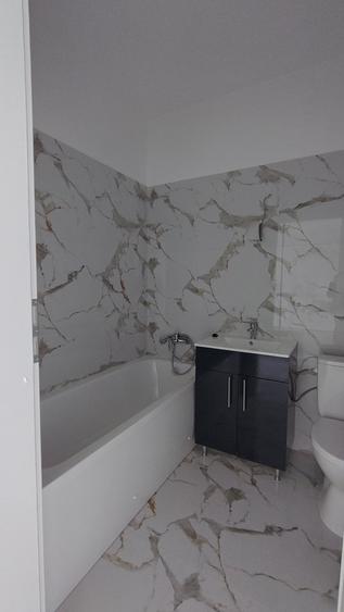 Apartament cu 2 camere decomandat în Militari