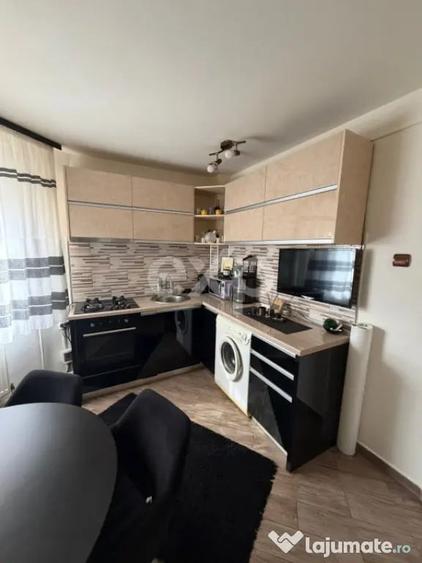 Apartament cu 2 camere decomandat în Găvana