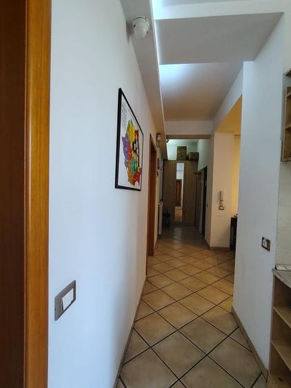 Apartament cu 3 camere decomandat, mobilat în Pache Protopopescu