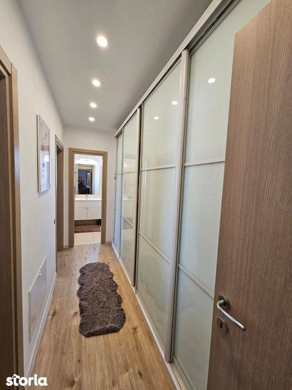 Apartament cu 3 camere în Băneasa
