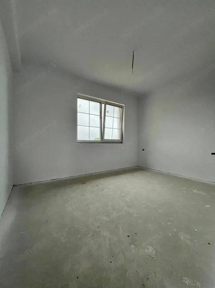 Casă cu 4 camere cu Teren 250 Mp în Giarmata