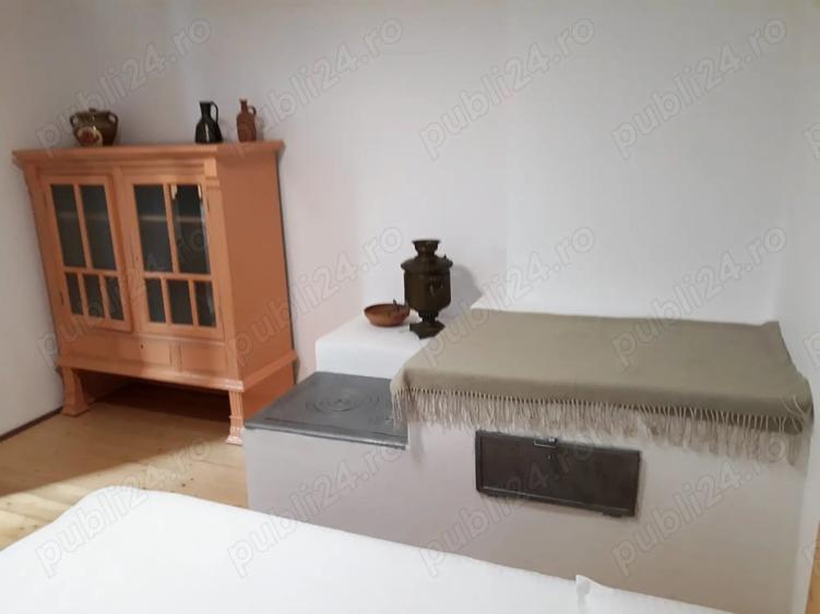 Casă cu 3 camere cu Teren 1051 Mp în Jurilovca