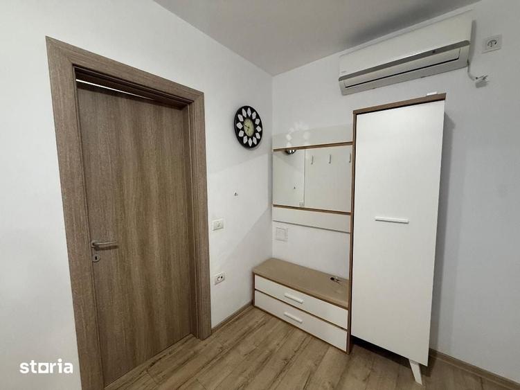 Apartament cu 3 camere în Cetate
