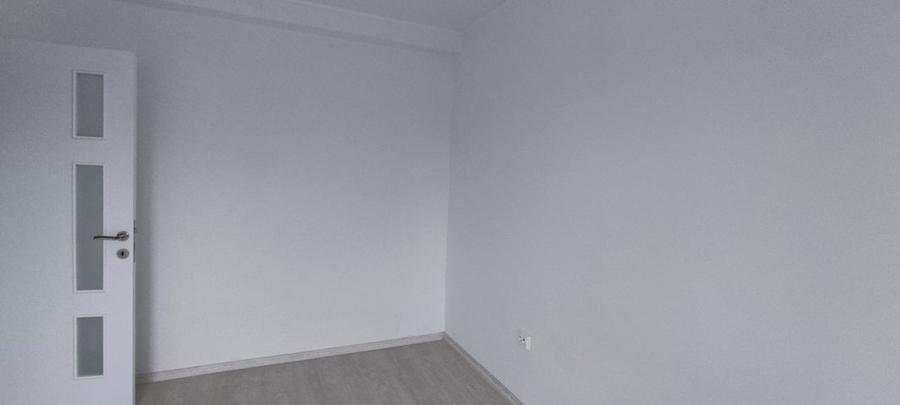 Casă cu 5 camere cu Canalizare în Giurgiului