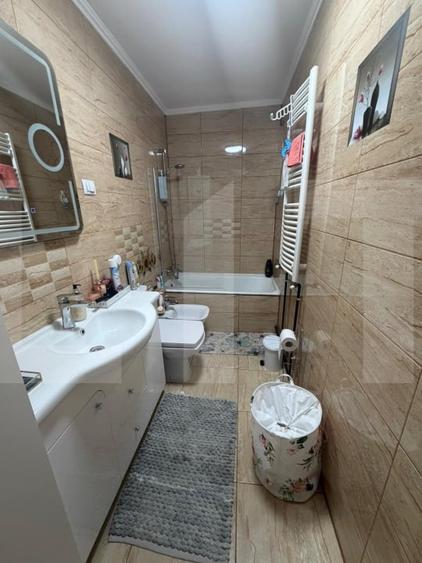 Apartament cu 3 camere decomandat, mobilat în Dorohoi