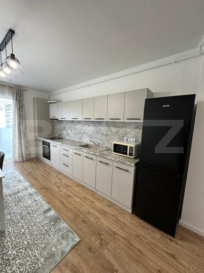 Apartament cu 2 camere semidecomandat, mobilat în Florești