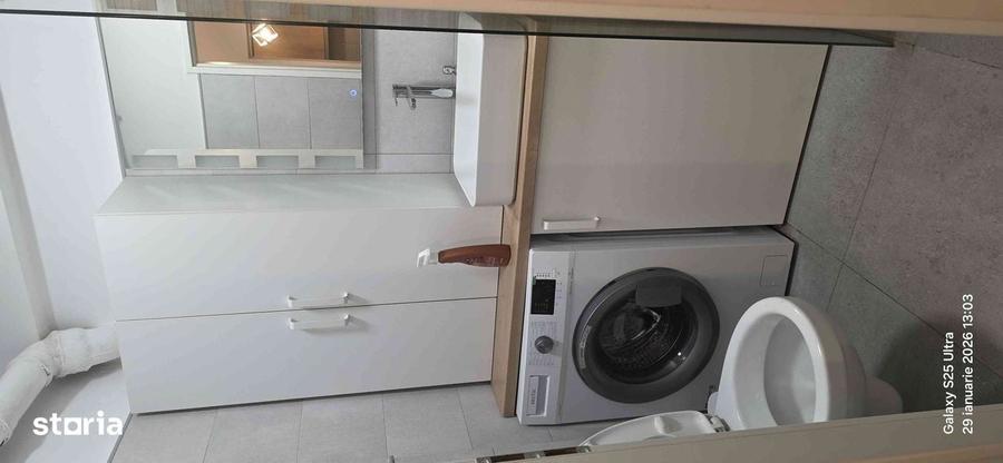 Apartament cu 2 camere semidecomandat în Horea