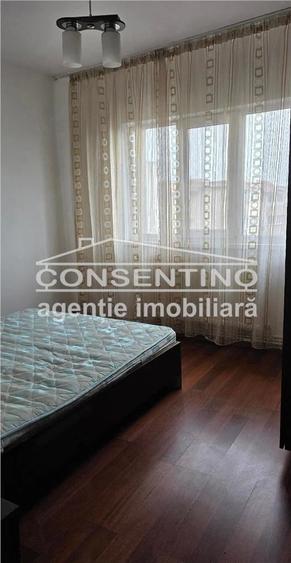 Apartament cu 3 camere decomandat în Dorobanți 1