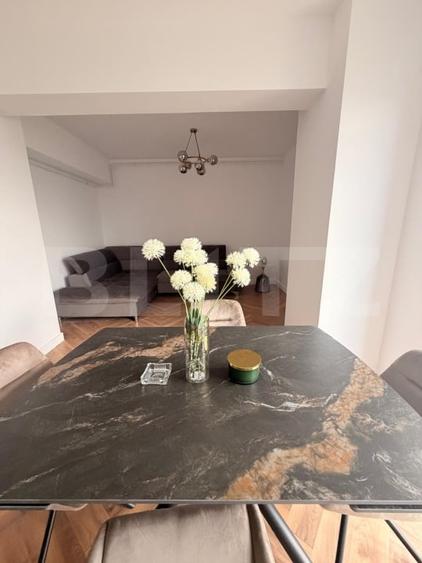Apartament cu 2 camere semidecomandat, mobilat în Calea Severinului