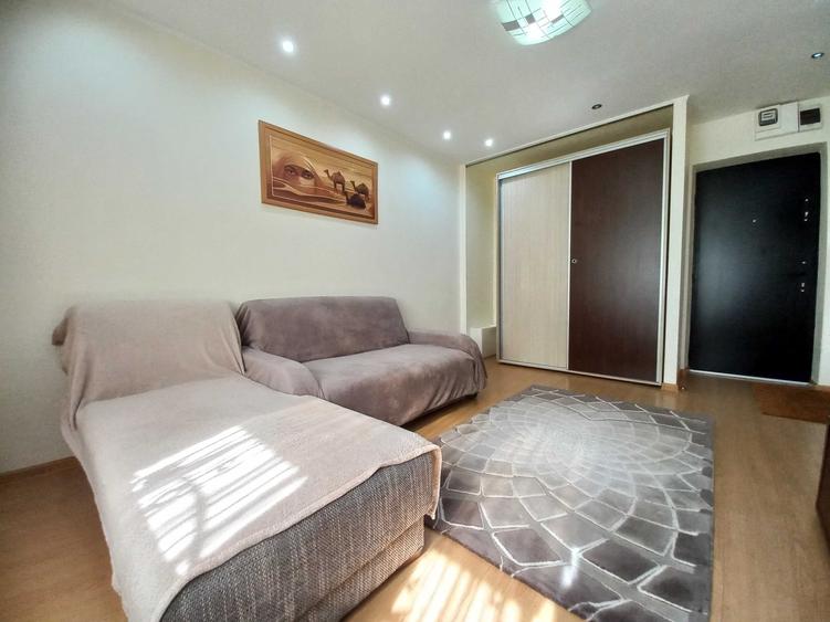 Apartament cu 2 camere decomandat în Brâncoveanu